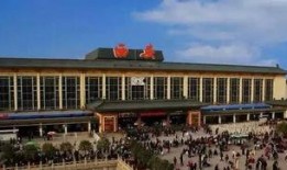 横店火车站爆料视频,现场实况视频曝光，带你一探究竟